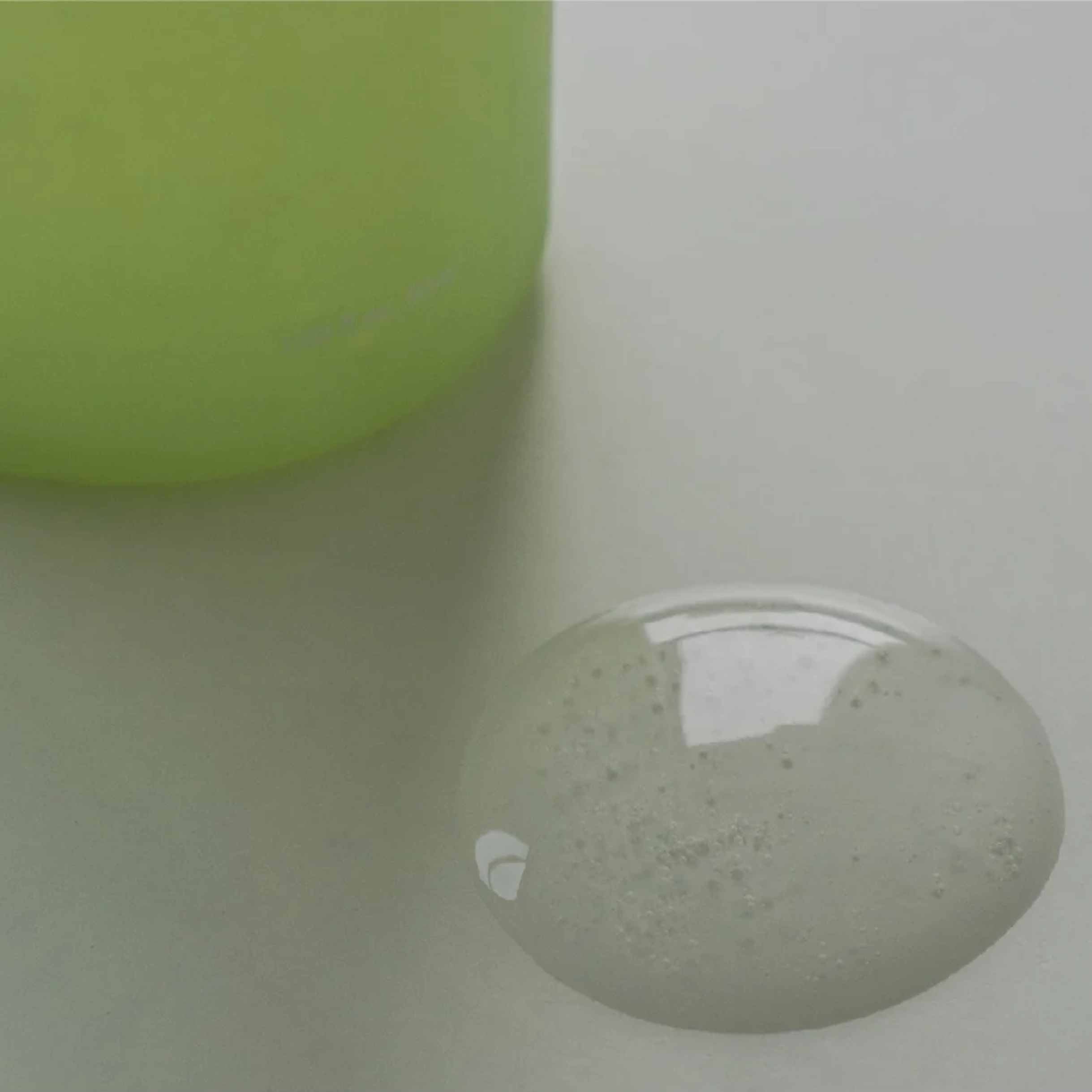 Abib Heartleaf Essence tekstur – lett gel som gir fukt og balanserer huden