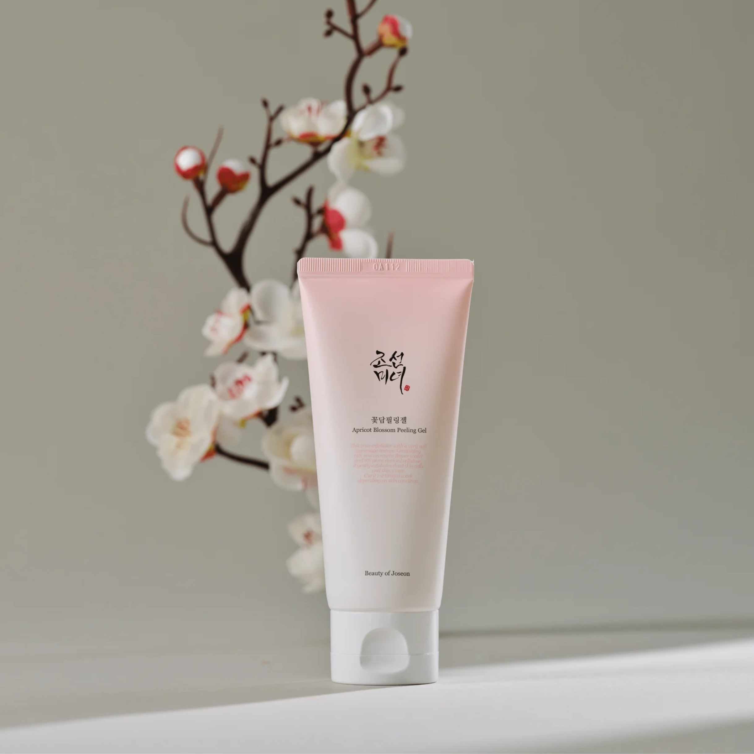 Apricot Blossom peeling gel i tube