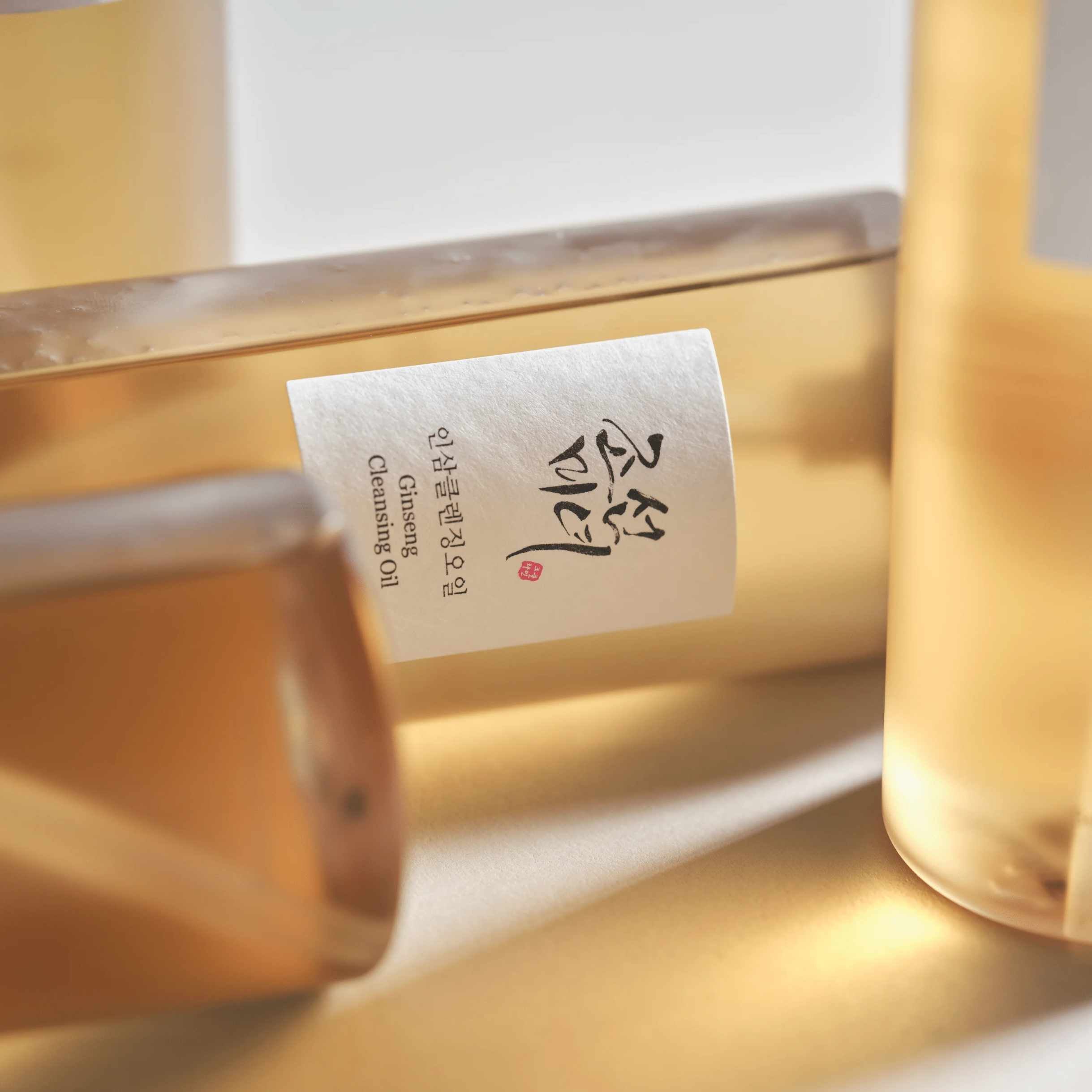 Ginseng cleansing oil i flaske med pumpe