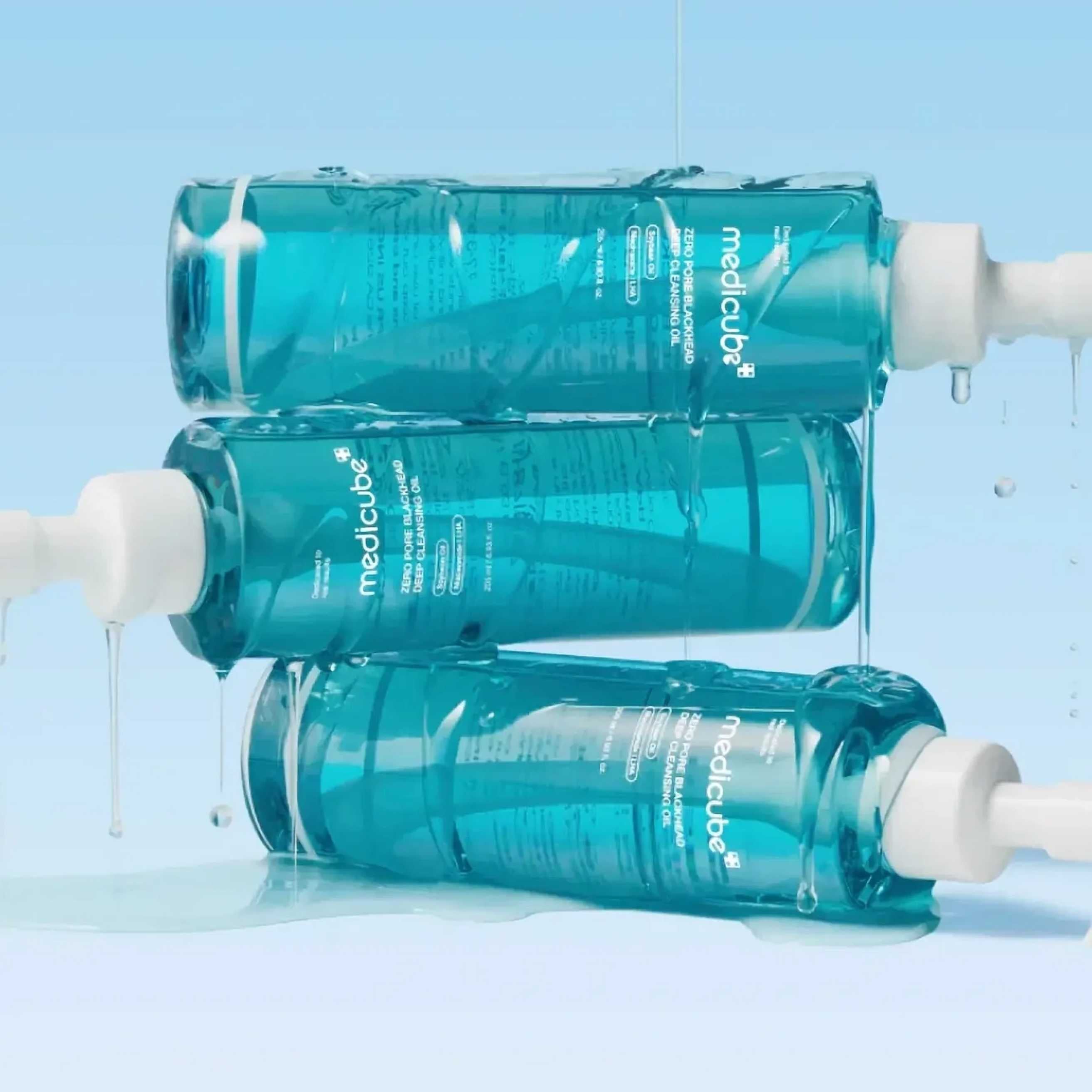Renseolje fra Medicube med pumpeflaske