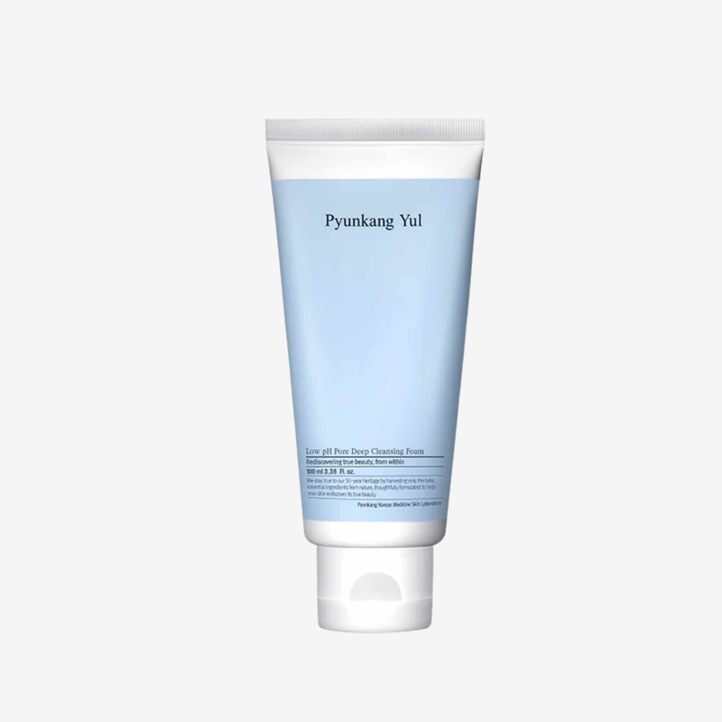 Pyunkang Yul Low pH Pore Deep Cleansing Foam ansiktsrens 100 ml i blå tube med skånsom og fuktgivende rens for daglig hudpleie